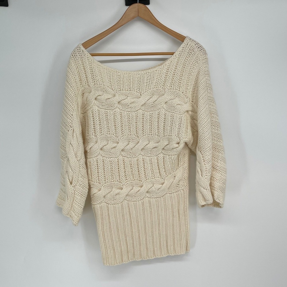 Bebe Cream Knit Cable Knit Boat Neck Long Sleeve Pullover Sweater Size M Grandma
